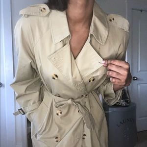 VINTAGE 70’s Evan Picone Trenchcoat